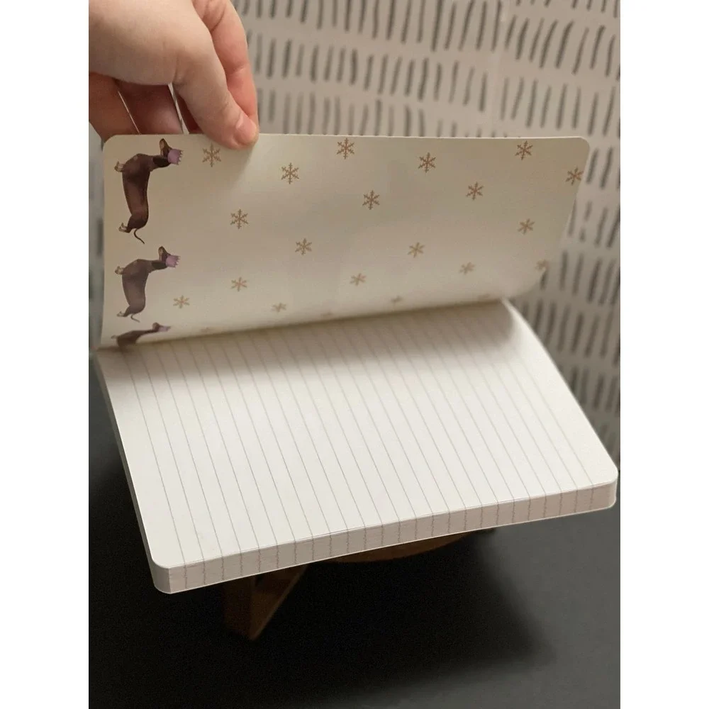 Milly‎ Green - Santa Paws Dachshund Notebook